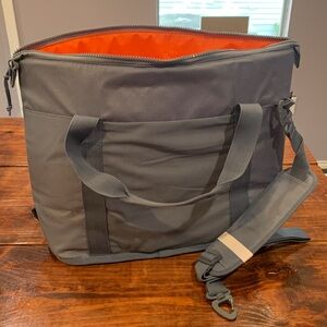 Acadia Tote Cooler